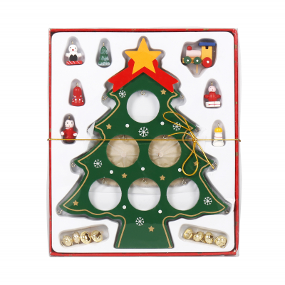                             Vánoční stromeček - dekorace                        